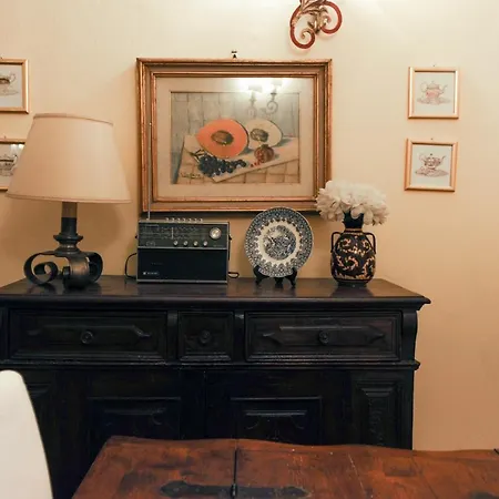 Apartment Da Costa S. Giorgio A Ponte Vecchio